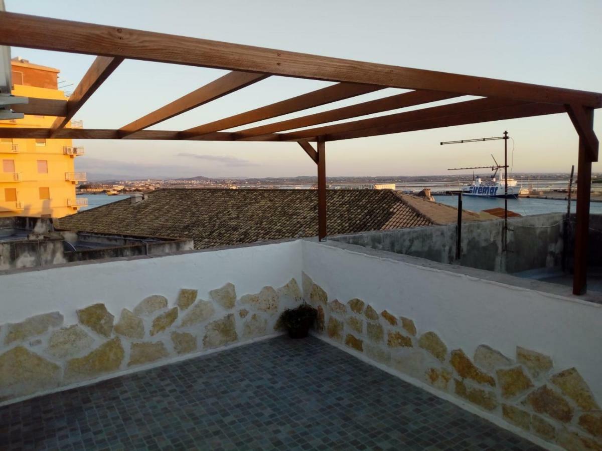 Appartamento L'Ammiraglio Trapani Luaran gambar