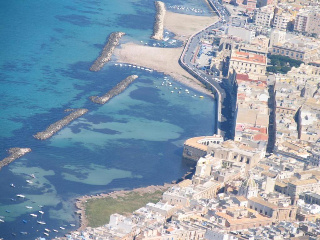 Appartamento L'Ammiraglio Trapani Luaran gambar
